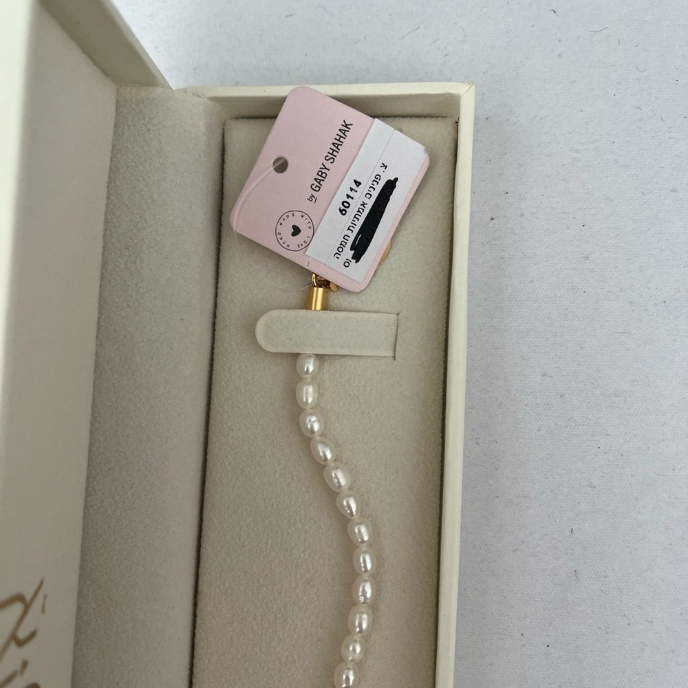 Gold and Pearl Charm Bracelet - Picture 8 of 10